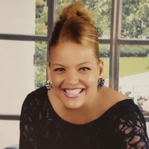 Meet your Posher, Shirley